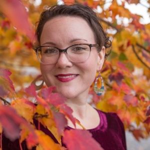 Meet your Posher, Elaina